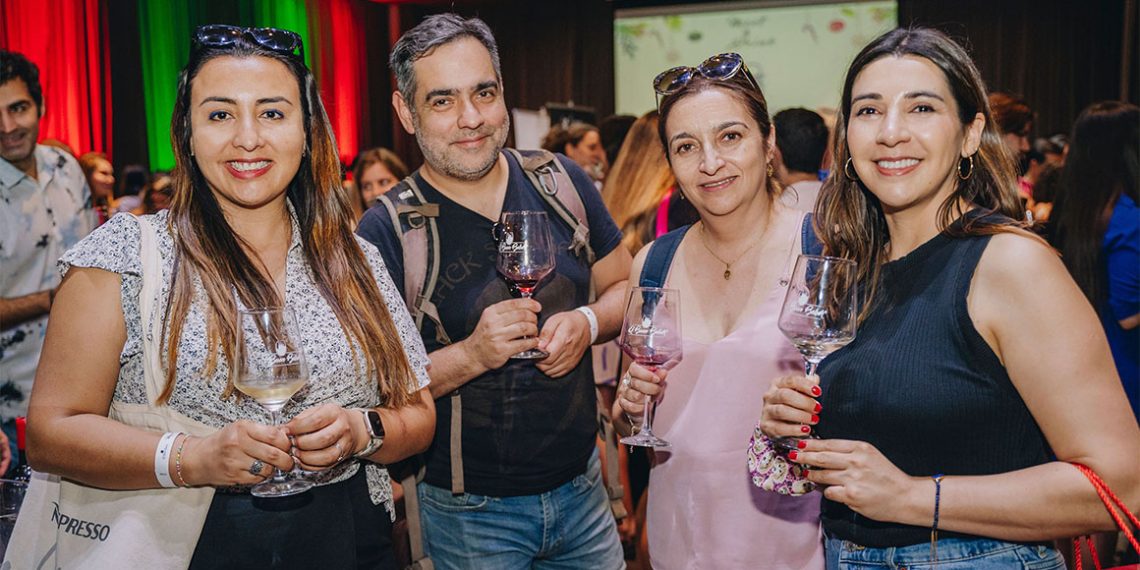 Llega a Providencia Meet & Drink edición Navidad