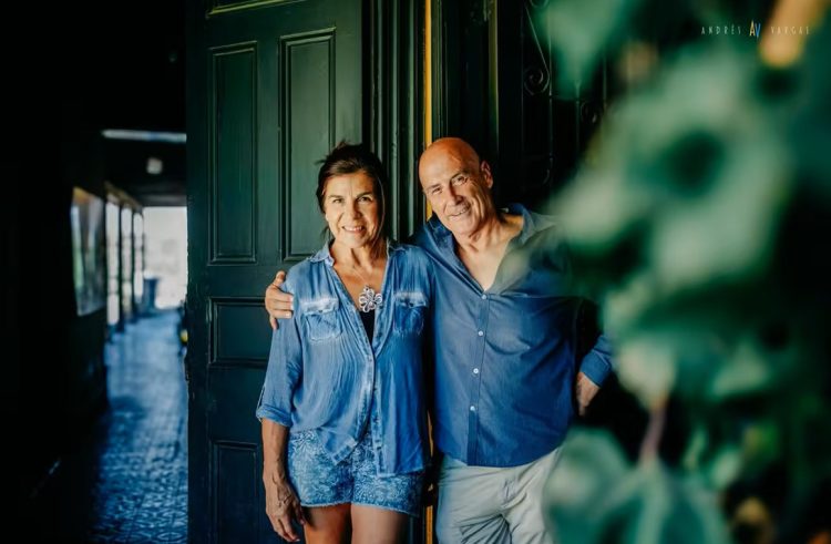 Hotel, restaurante y centro de eventos Casa San Regis es administrado hace más de 20 años por sus propietarios Alexis Arribas y Marcela Zenteno. Foto Casa San Regis